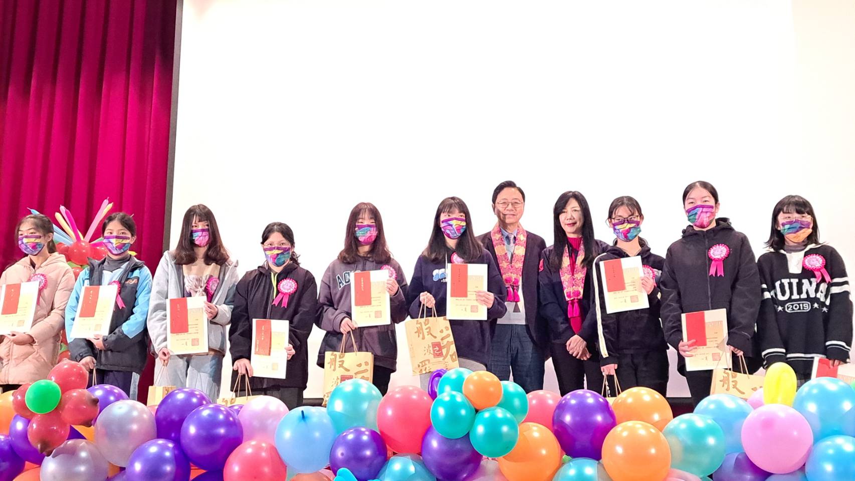 官兵痛失至親 軍人服務站暖心慰問 惠請記者朋友參考運用