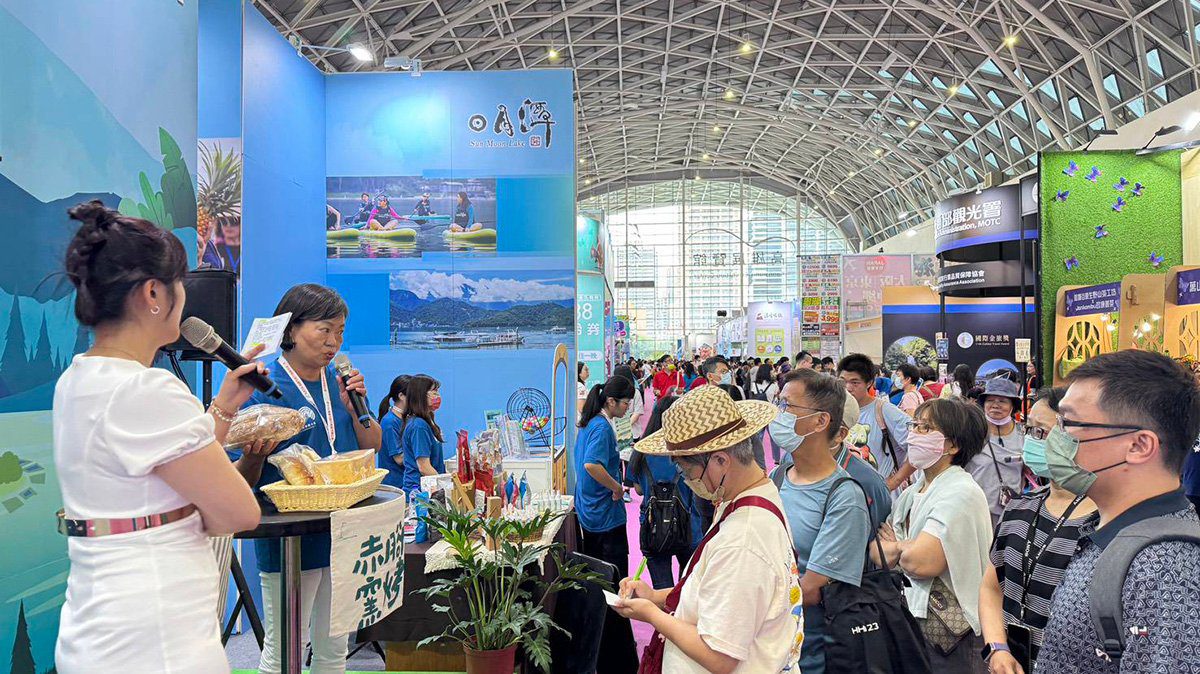 2025高雄國際旅展登場 日月潭館打造「漫遊森活」亮點展區 邀您感受水陸雙體驗 2025高雄國際旅展登場 日月潭館打造「漫遊森活」亮點展區 邀您感受水陸雙體驗