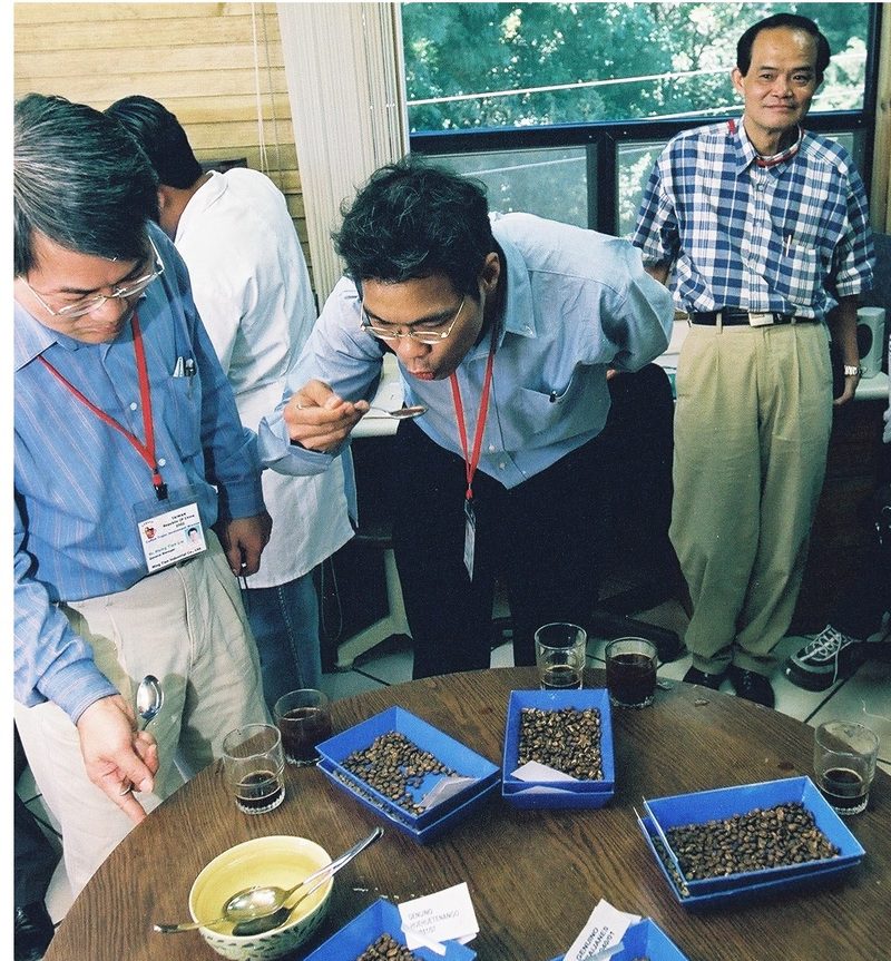 從一家小咖啡館到進入卓越盃 CoE——1993 到 2002 年的冒險之路(下篇) 從一家小咖啡館到進入卓越盃 CoE——1993 到 2002 年的冒險之路(下篇)