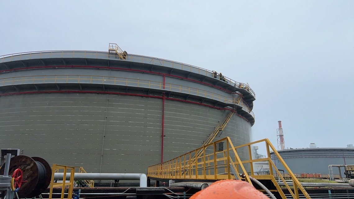 漾新聞|中油大林廠油槽遭雷擊起火　火勢迅速撲滅無人傷