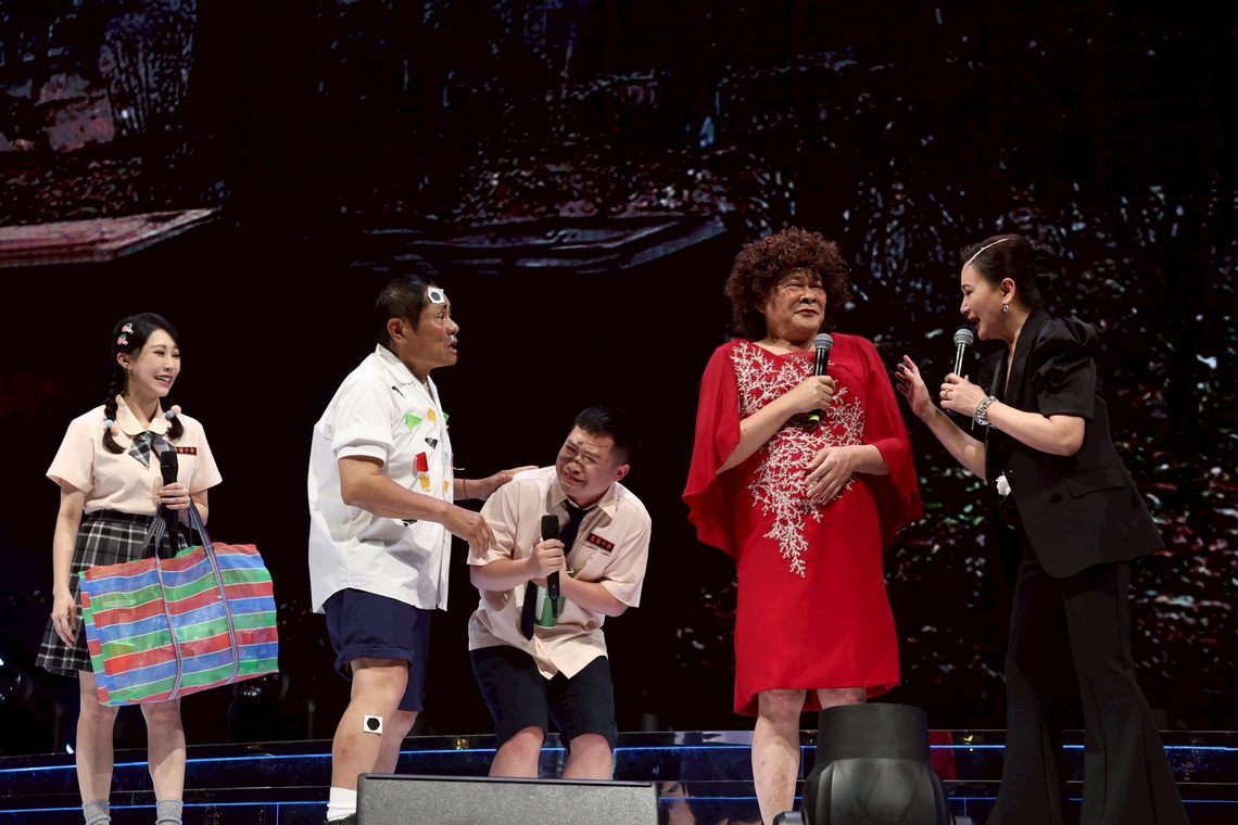 漾新聞|藍寶石演唱會爆懷舊熱潮 陽帆潘越雲嗨翻海音館 漾新聞|藍寶石演唱會爆懷舊熱潮 陽帆潘越雲嗨翻海音館