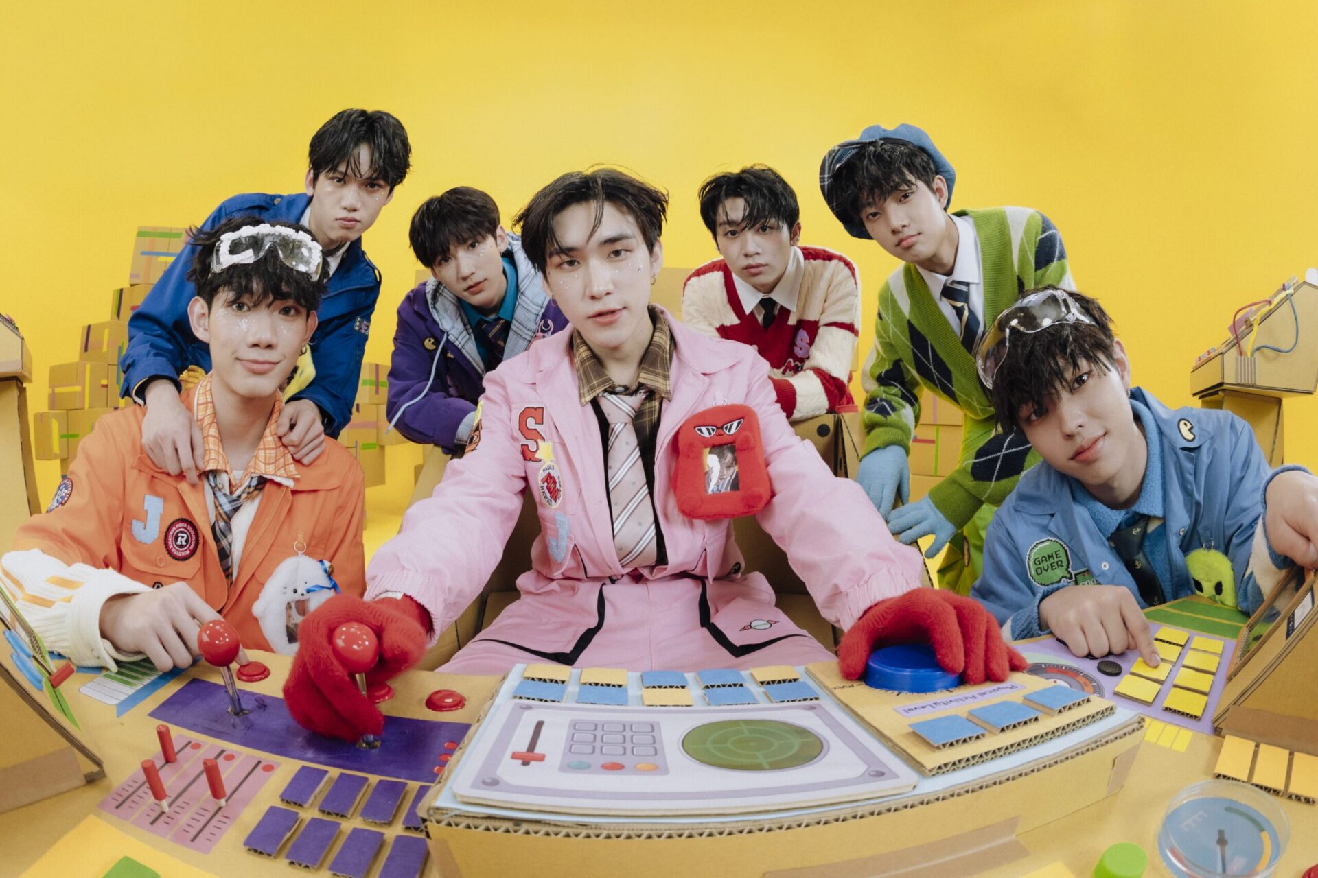 《原子少年2》冠軍男團F.F.O首張專輯《Future For One》預購登博客來即時榜、週榜雙冠軍