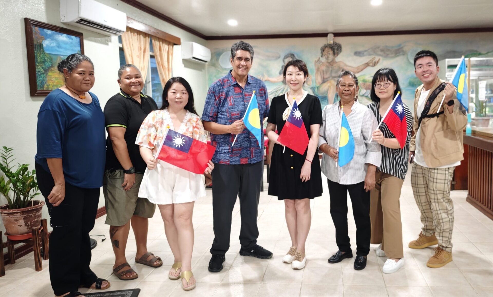 北市博嘉實小與帛琉Meyuns學校締結姐妹校 帛琉總統親臨晚宴祝賀 北市博嘉實小與帛琉Meyuns學校締結姐妹校 帛琉總統親臨晚宴祝賀