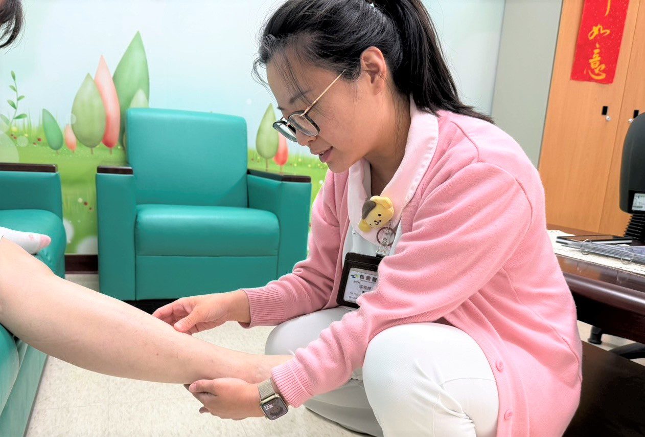 糖尿病患注意足部危機 部桃新屋分院:嚴重恐截肢 糖尿病患注意足部危機 部桃新屋分院:嚴重恐截肢