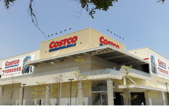 肉切丁紙盤剪小匙服務兒童 好市多試吃員佛心網友喊頒獎 肉切丁紙盤剪小匙服務兒童 好市多試吃員佛心網友喊頒獎