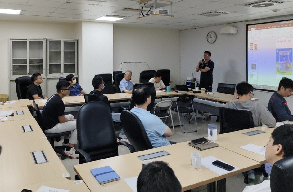 桃園交大邀身心科醫師演講 助員警調適壓力