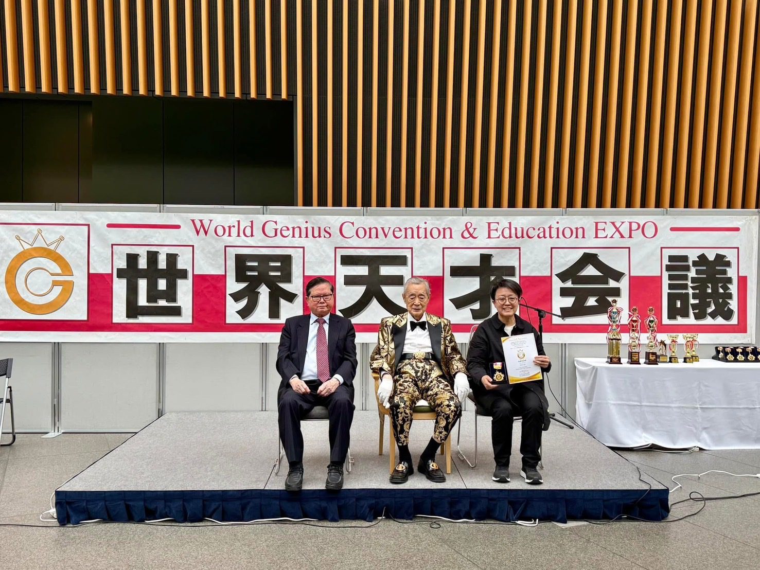 逢興生技驚艷東京發明展 勇奪4金及TISIAS特別獎 逢興生技驚艷東京發明展 勇奪4金及TISIAS特別獎