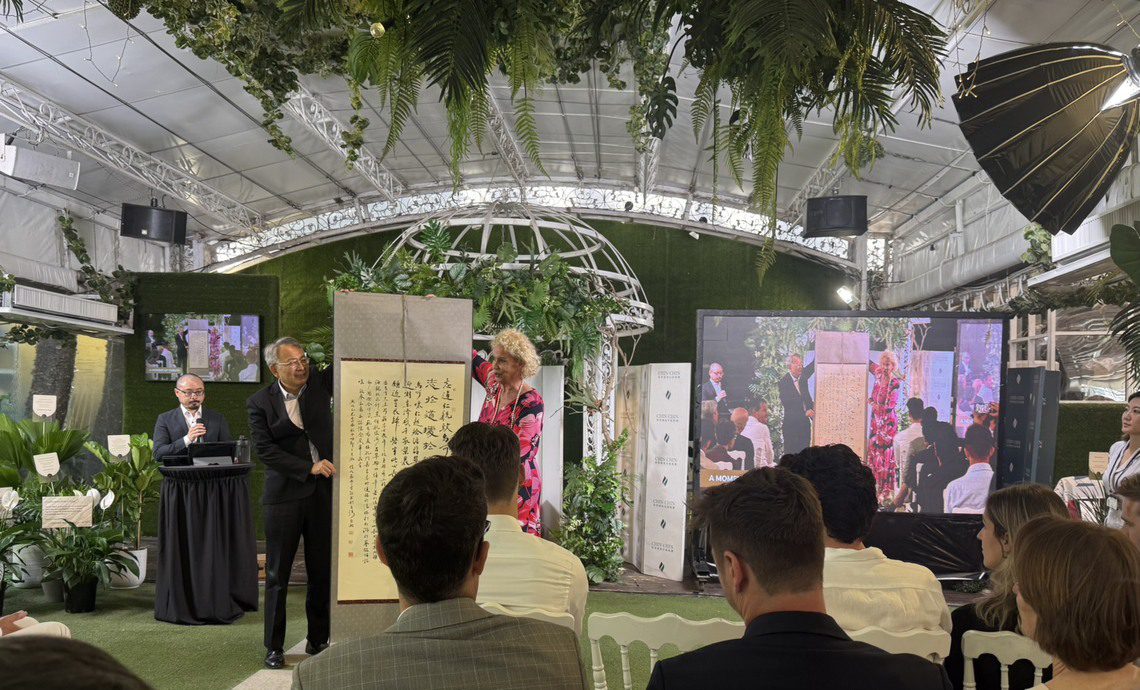 漾新聞｜未竟之書跨海致意！台船贈墨悼馬可　書法家蔡豐吉化情為筆