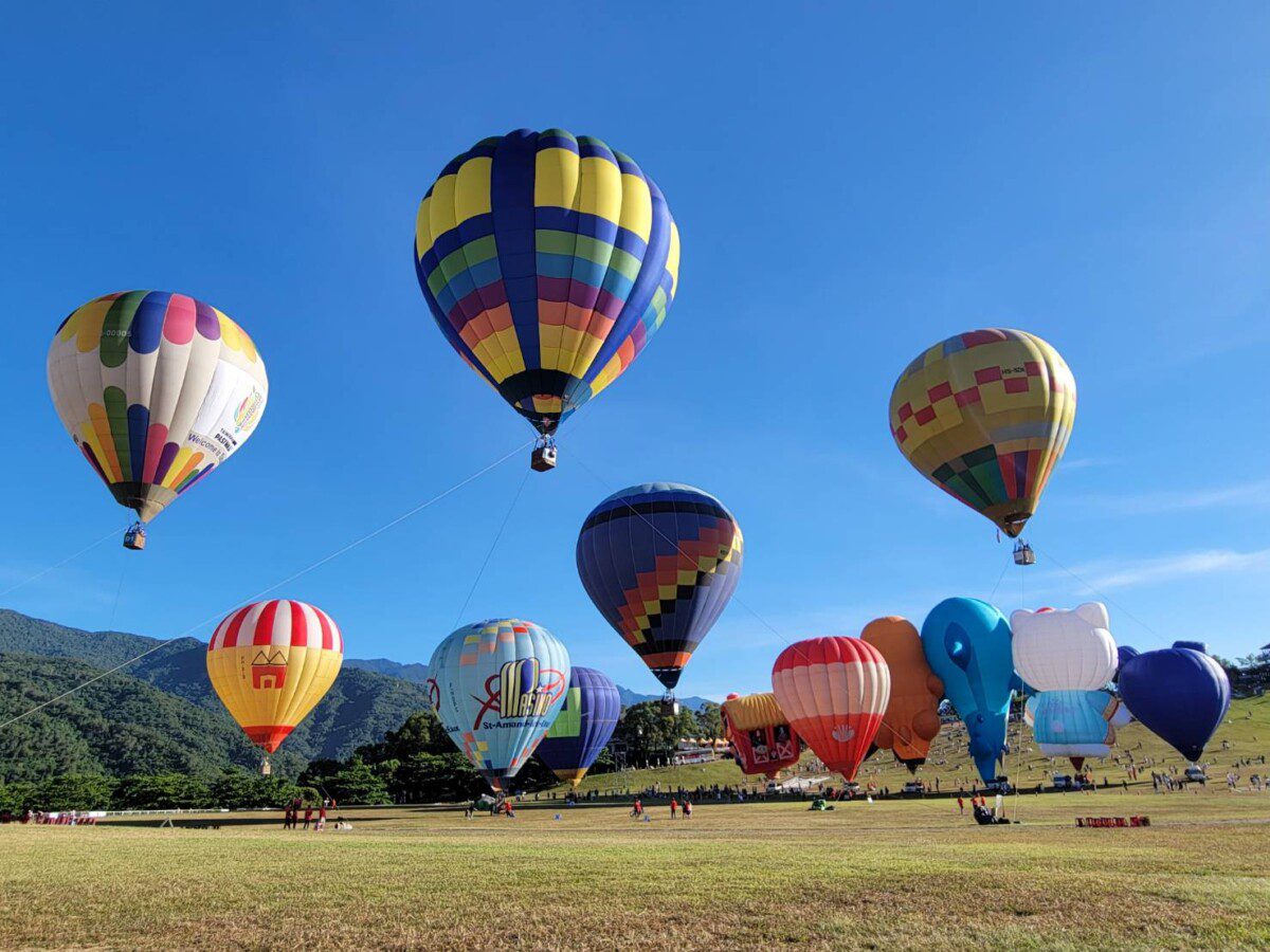 「2025臺灣熱氣球嘉年華」全新造型熱氣球太夯 臺東縣府呼籲民眾勿信不明來源購票資訊! 「2025臺灣熱氣球嘉年華」全新造型熱氣球太夯 臺東縣府呼籲民眾勿信不明來源購票資訊!