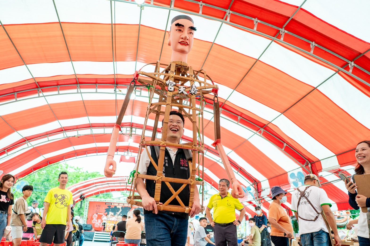 大溪客庄神農文化祭融合傳統與創新 蘇俊賓親自參與展信仰魅力 大溪客庄神農文化祭融合傳統與創新 蘇俊賓親自參與展信仰魅力