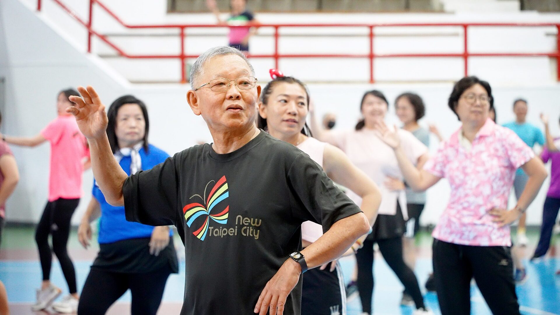 「揪你運動」熱力開跳 嘉義300市民一起甩脂肪 「揪你運動」熱力開跳 嘉義300市民一起甩脂肪