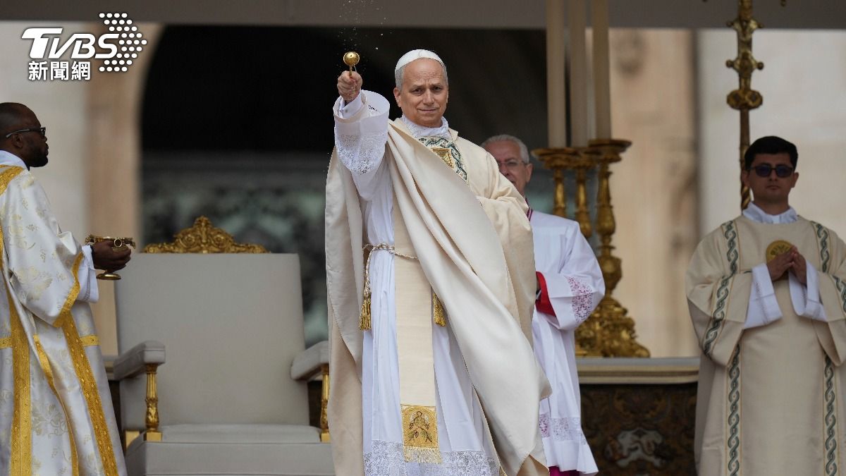 新教宗良十四世就職彌撒 籲「愛與團結」對抗仇恨暴力 20國元首出席 陳建仁以總統特使身分參加 新教宗良十四世就職彌撒 籲「愛與團結」對抗仇恨暴力 20國元首出席 陳建仁以總統特使身分參加