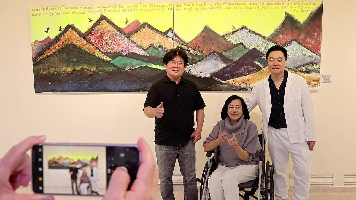 荀武41件跨歐亞創作亮相台中 《靜穆之城》探索藝術的精神性 荀武41件跨歐亞創作亮相台中 《靜穆之城》探索藝術的精神性