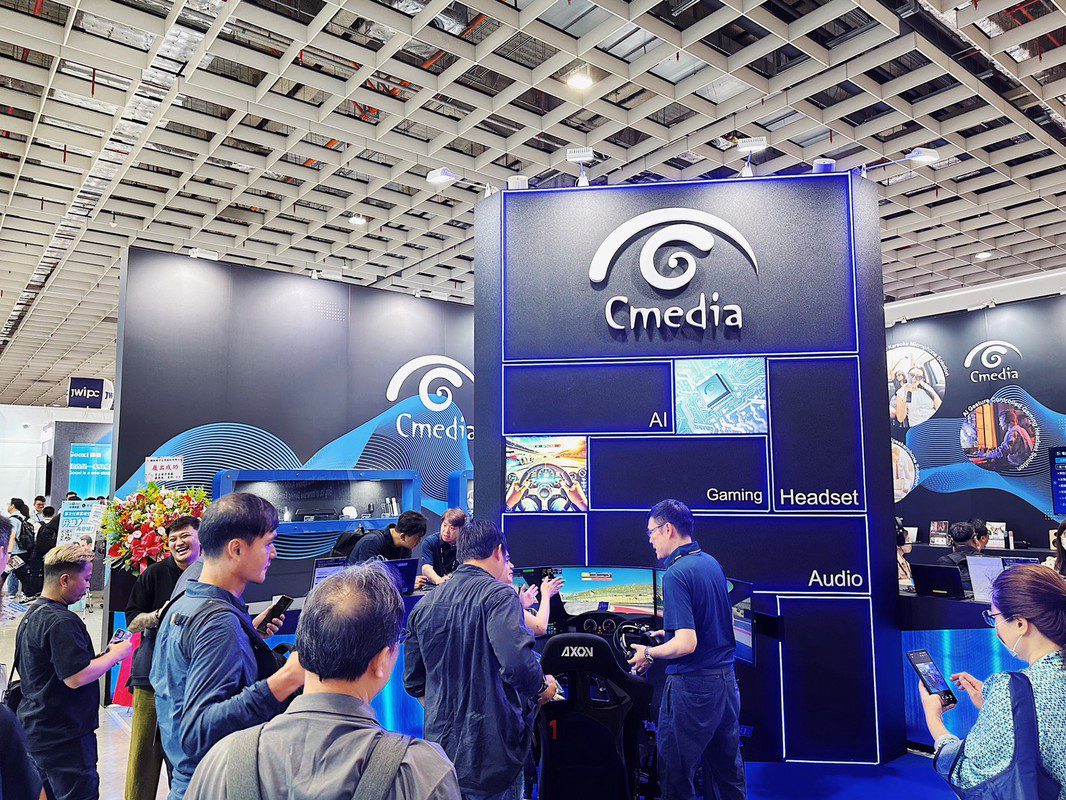 驊訊電子2025 COMPUTEX發布劃時代Xear 3D Sound Anchor無線遊戲耳機方案 開創沉浸式遊戲音效新紀元 驊訊電子2025 COMPUTEX發布劃時代Xear 3D Sound Anchor無線遊戲耳機方案 開創沉浸式遊戲音效新紀元