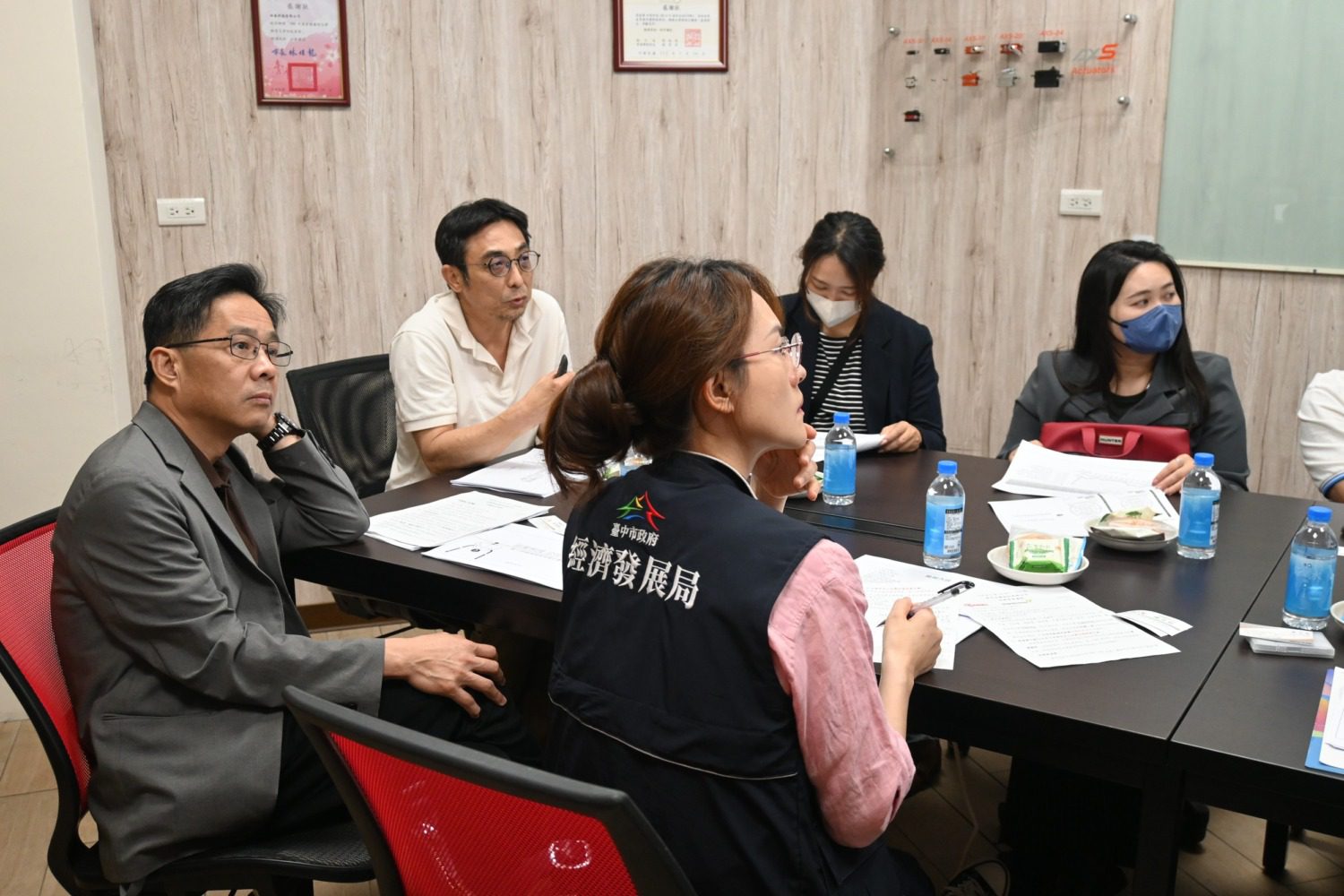 台中田屋科技「MIT無人直升機」 遙控飛機飛越中央山脈瞄準國際 台中田屋科技「MIT無人直升機」 遙控飛機飛越中央山脈瞄準國際