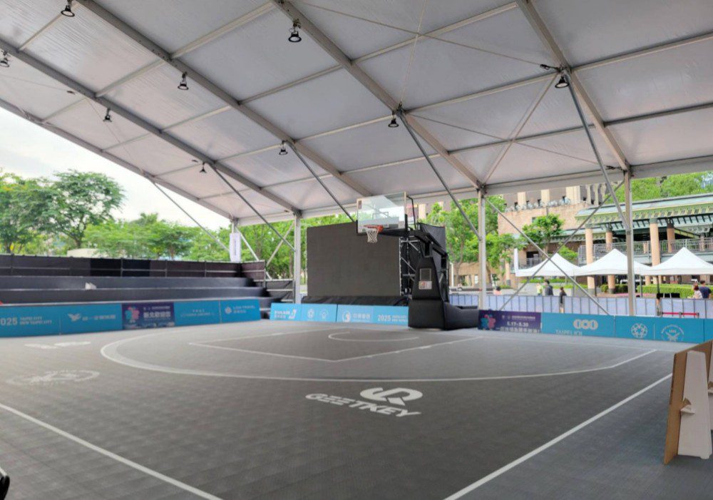 新北市民廣場大變身國際標準3對3籃球賽場 世壯運決賽5/21開打 新北市民廣場大變身國際標準3對3籃球賽場 世壯運決賽5/21開打