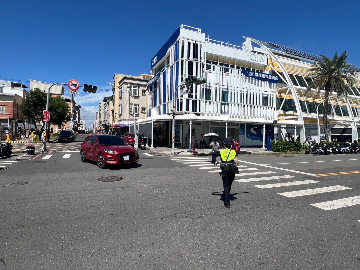 端午連假 高雄警方9大景點交通疏導全面啟動 端午連假 高雄警方9大景點交通疏導全面啟動