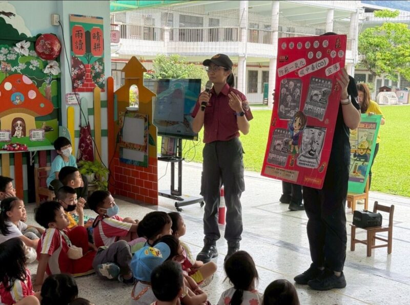 吉安鄉幼消防模擬劇逼真上演游淑貞促防災小小初體驗訓練 吉安鄉幼消防模擬劇逼真上演游淑貞促防災小小初體驗訓練