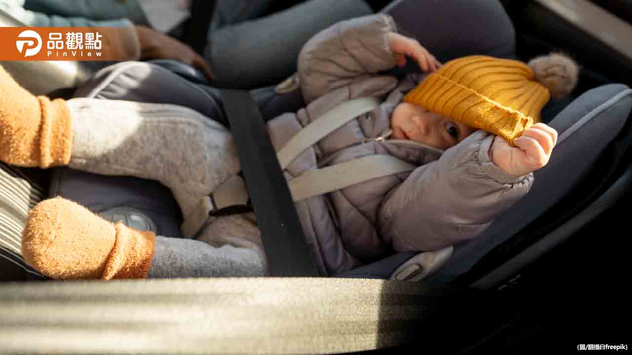 「Baby in car」標語貼紙是錯的!他見正確版驚:差很大 「Baby in car」標語貼紙是錯的!他見正確版驚:差很大