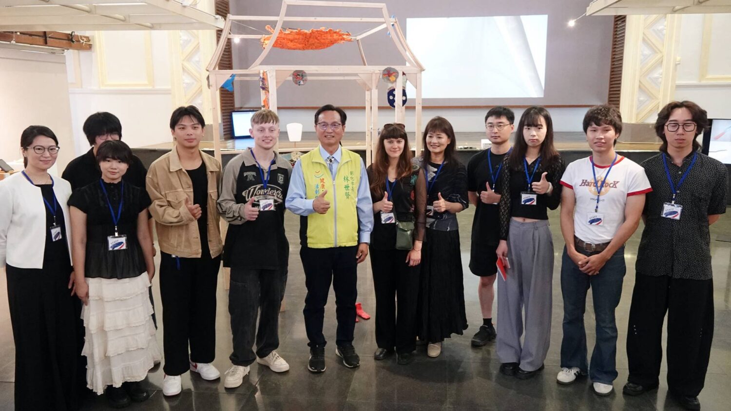 Round Table：相遇與共構　臺英藝術家駐校與文化交流成果展