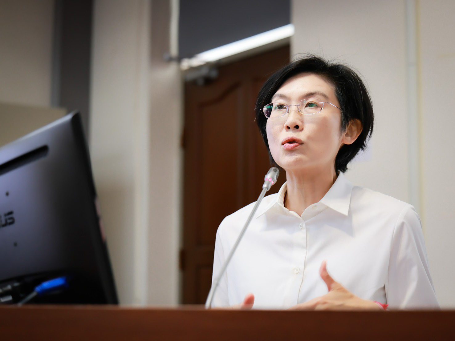 立委林岱樺:效仿半導體模式 助生技業成台灣新護國神山 立委林岱樺:效仿半導體模式 助生技業成台灣新護國神山