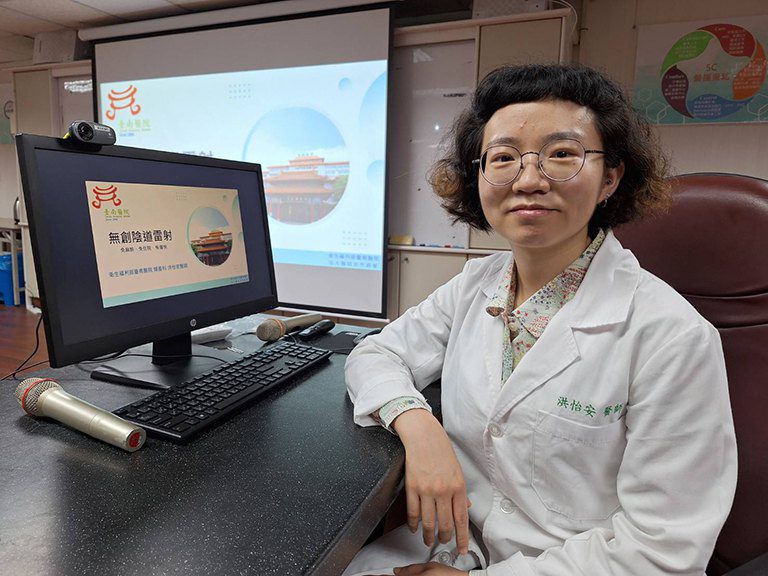 陰道雷射不只是醫美! 更是治療更年期生殖泌尿症候群新選擇 陰道雷射不只是醫美! 更是治療更年期生殖泌尿症候群新選擇