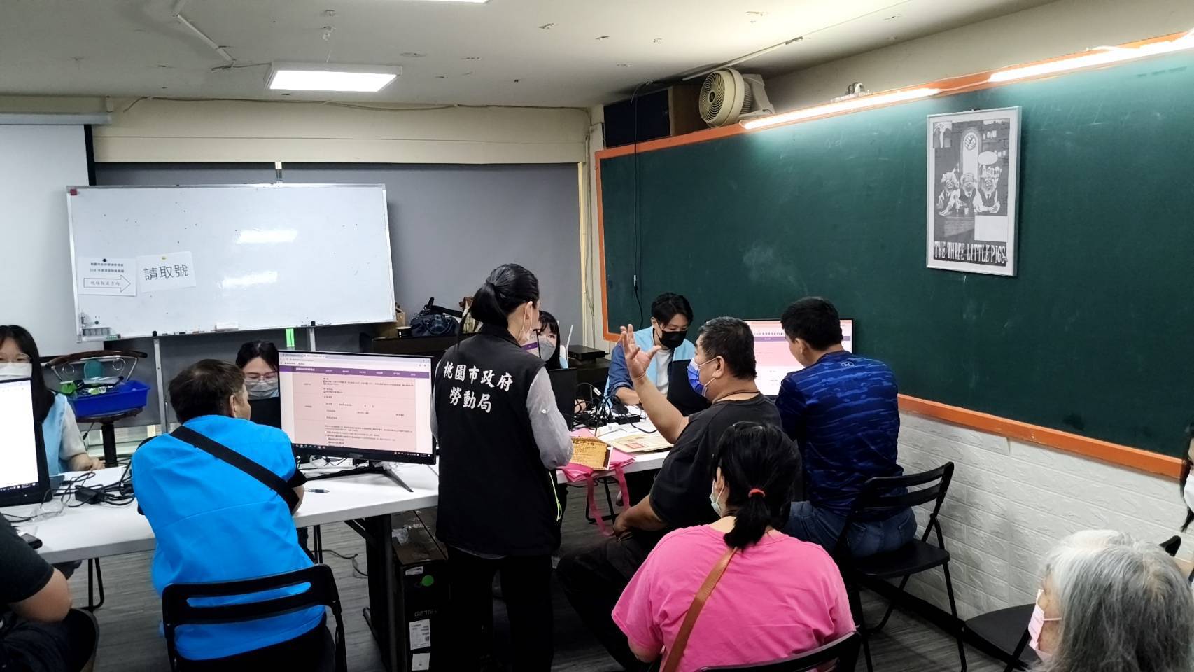 桃園清潔隊招考吸逾4千人報名 體能測驗、筆試時程一次看 桃園清潔隊招考吸逾4千人報名 體能測驗、筆試時程一次看