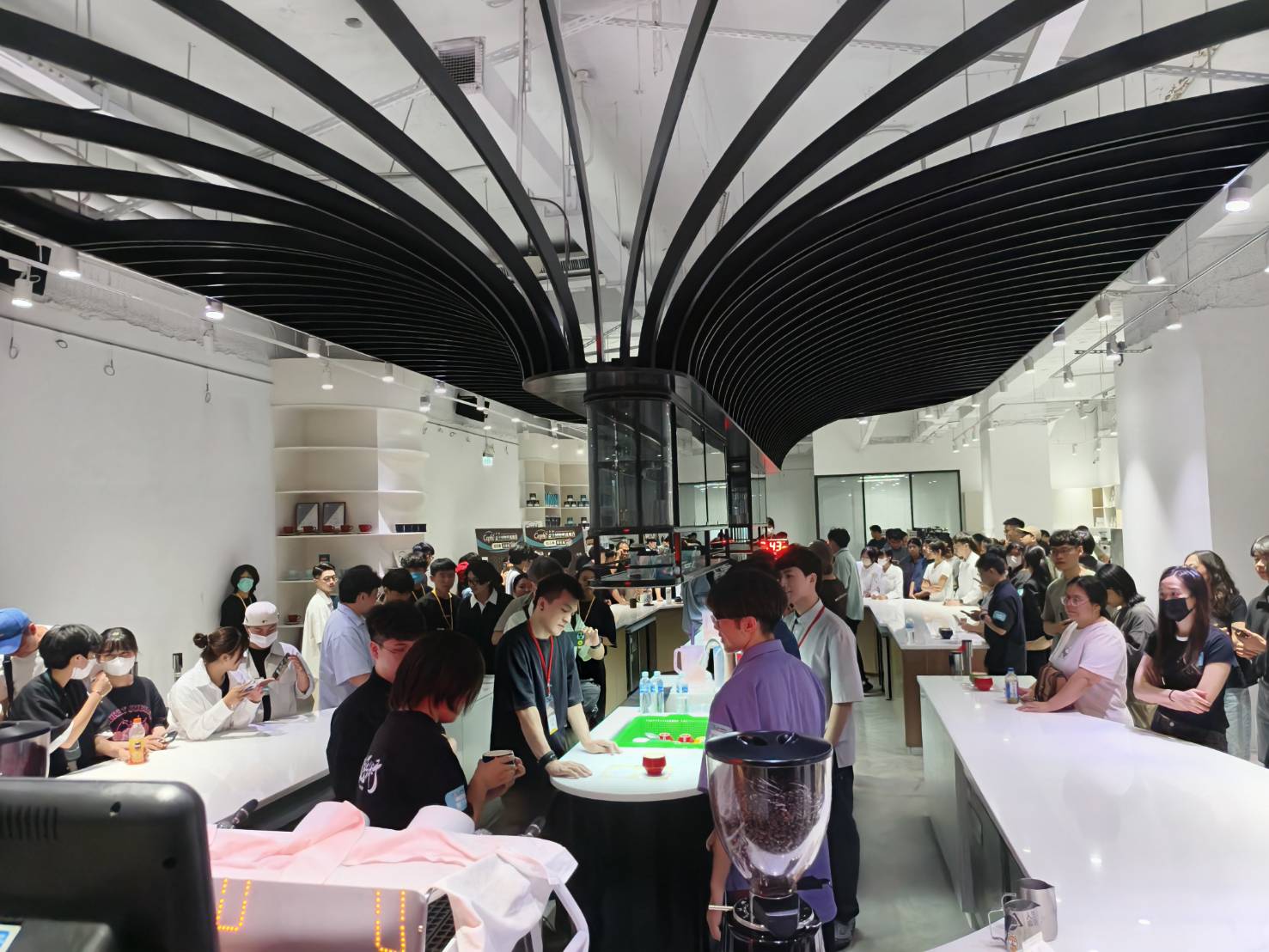 世界級領軍評審齊聚!統一Cophi首屆全國咖啡挑戰賽崑山科大登場 世界級領軍評審齊聚!統一Cophi首屆全國咖啡挑戰賽崑山科大登場