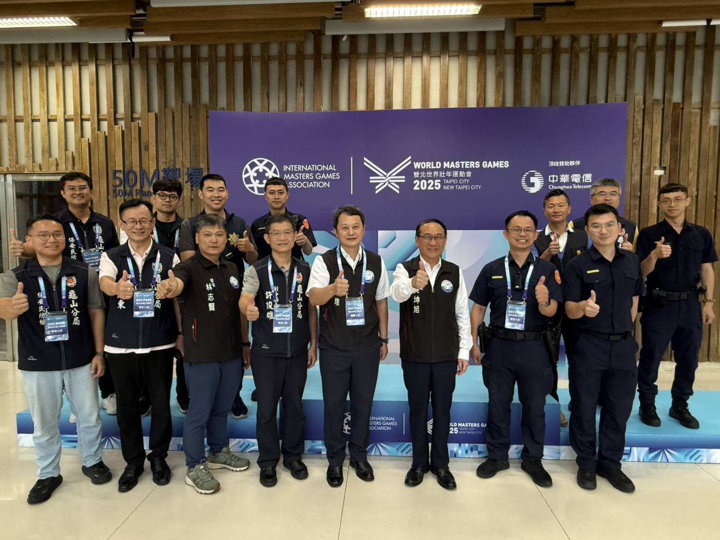 桃警頂高溫維護世壯運治安 吳坤旭贈慰勉金肯定同仁辛勞