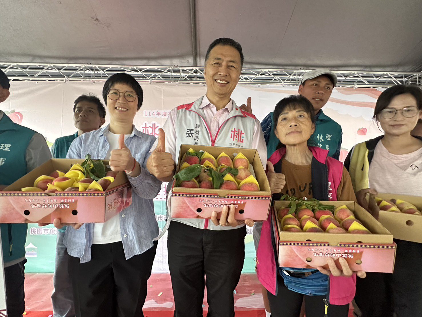 桃園拉拉山飄水蜜桃香！經發局串聯三大商圈 邀民眾享受夏日盛宴