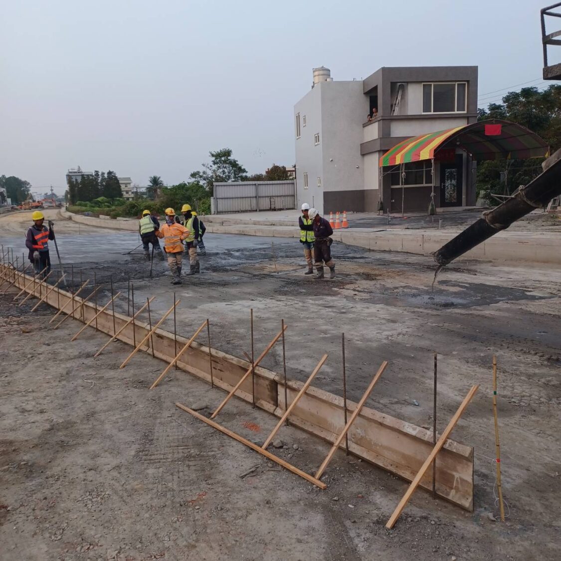 底渣循環困境突圍 彰化縣樹立資源永續循環新標竿 底渣循環困境突圍 彰化縣樹立資源永續循環新標竿