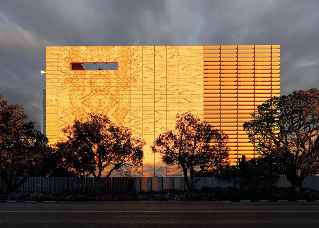 經濟與地緣政治風險升溫 富豪將黃金資產移往新加坡避險 經濟與地緣政治風險升溫 富豪將黃金資產移往新加坡避險