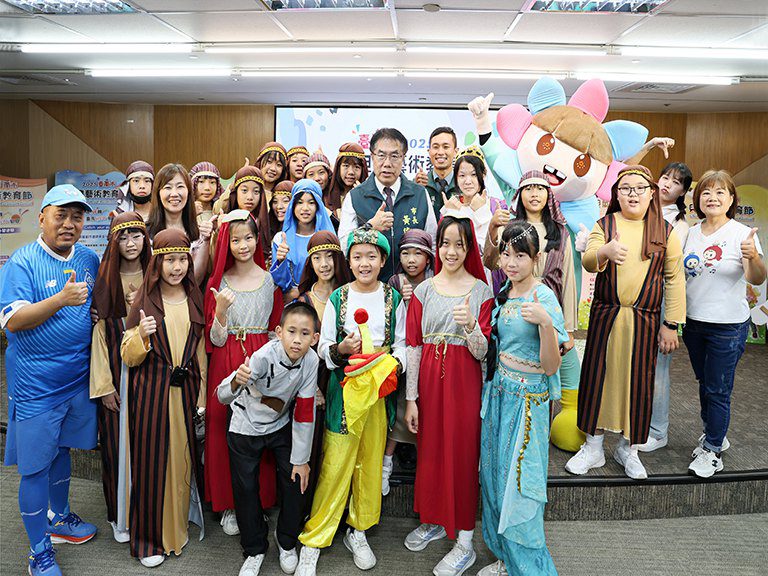 小龍玩轉SHOW藝夏 來台南兒童藝術教育節 小龍玩轉SHOW藝夏 來台南兒童藝術教育節