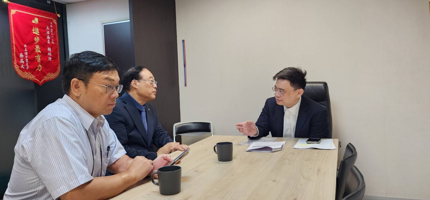 賴瑞隆成功爭取交通部觀光署補助240萬元 盛大辦理2025旗津風箏節暨氣墊水樂園 賴瑞隆成功爭取交通部觀光署補助240萬元 盛大辦理2025旗津風箏節暨氣墊水樂園