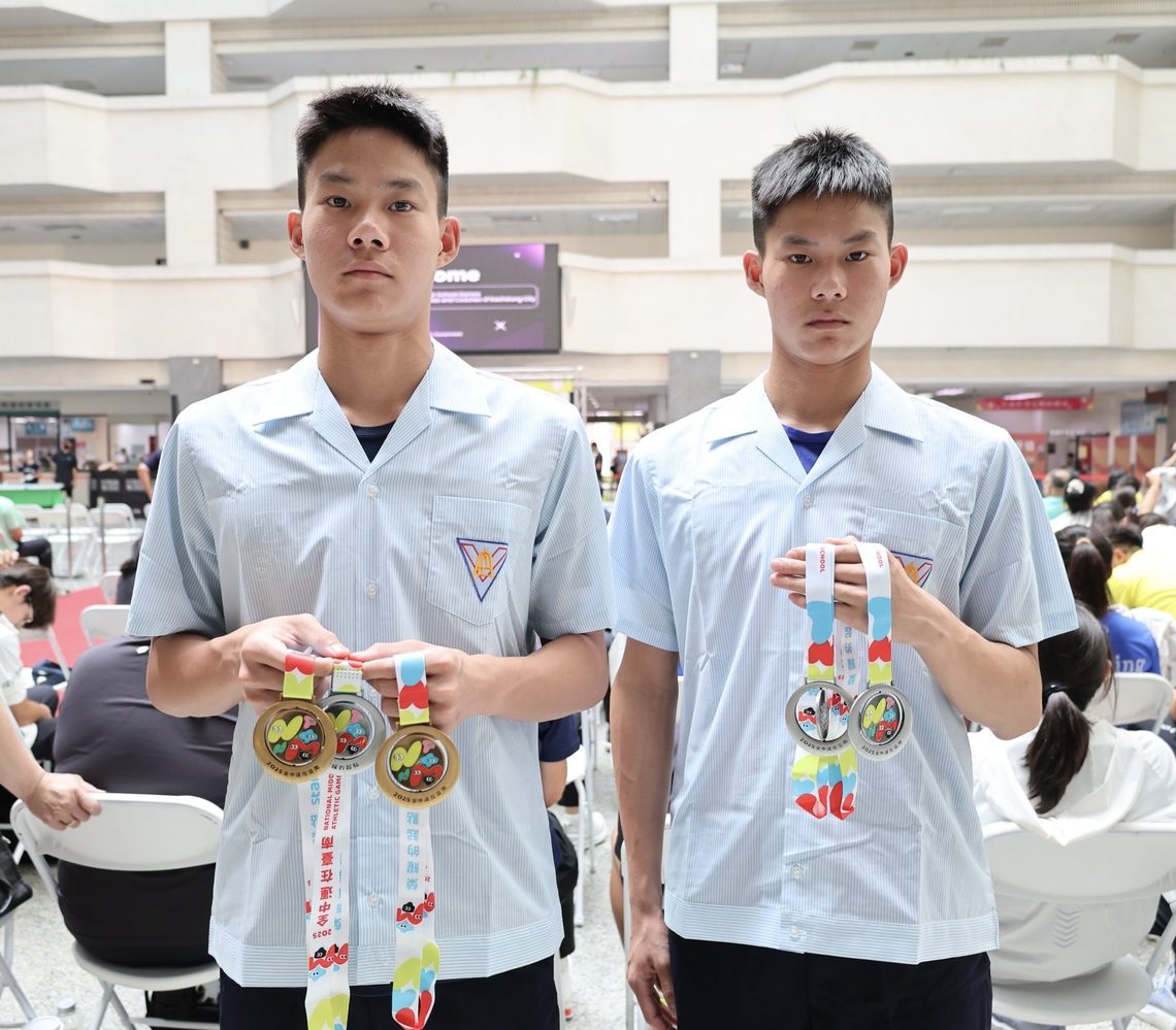 漾新聞|雙胞胎水中飛魚奪5牌!母親初心成就泳壇新星 漾新聞|雙胞胎水中飛魚奪5牌!母親初心成就泳壇新星