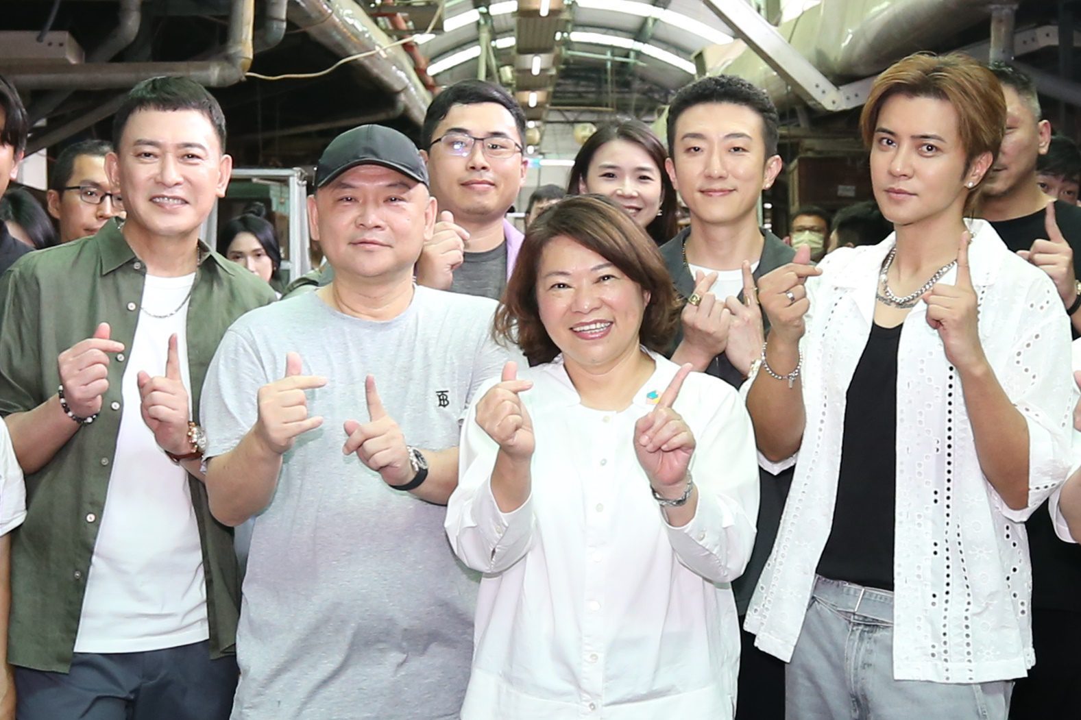 王識賢、羅志祥現身嘉義市！黃敏惠親赴探班《我的網紅女兒》拍攝現場