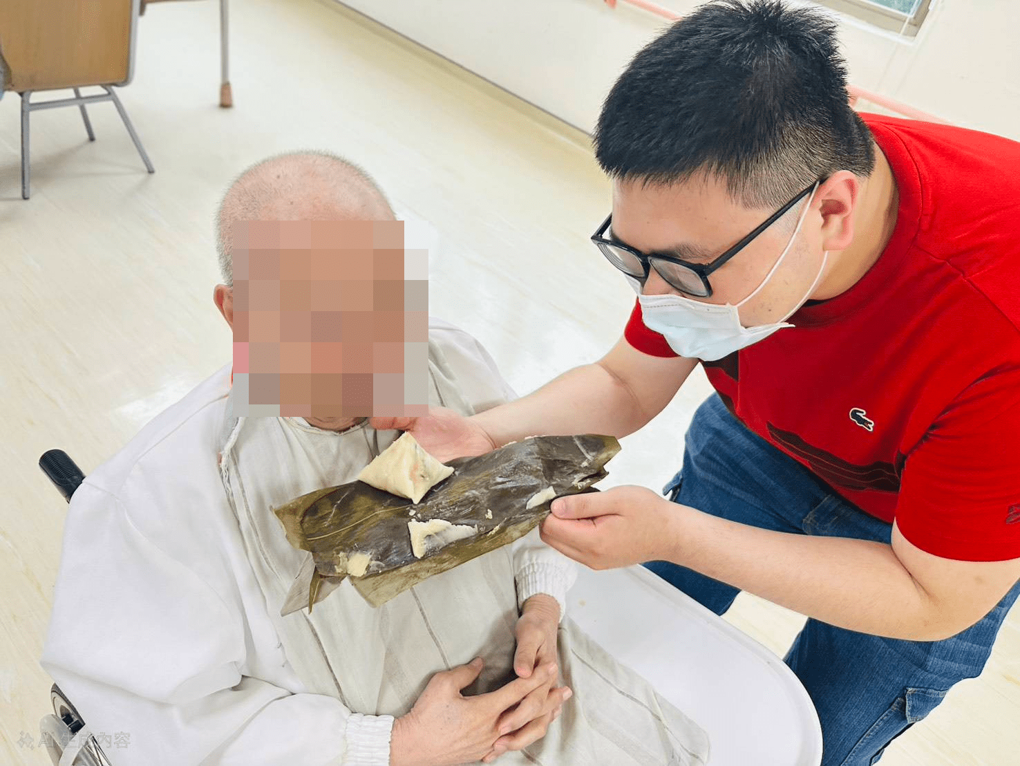 北榮桃園分院護家慶端午 長輩體驗包粽樂趣 北榮桃園分院護家慶端午 長輩體驗包粽樂趣