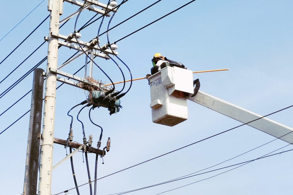 強化電網韌性與供電穩定讓民眾安心過節 台電新竹超前部署電網維護 強化電網韌性與供電穩定讓民眾安心過節 台電新竹超前部署電網維護