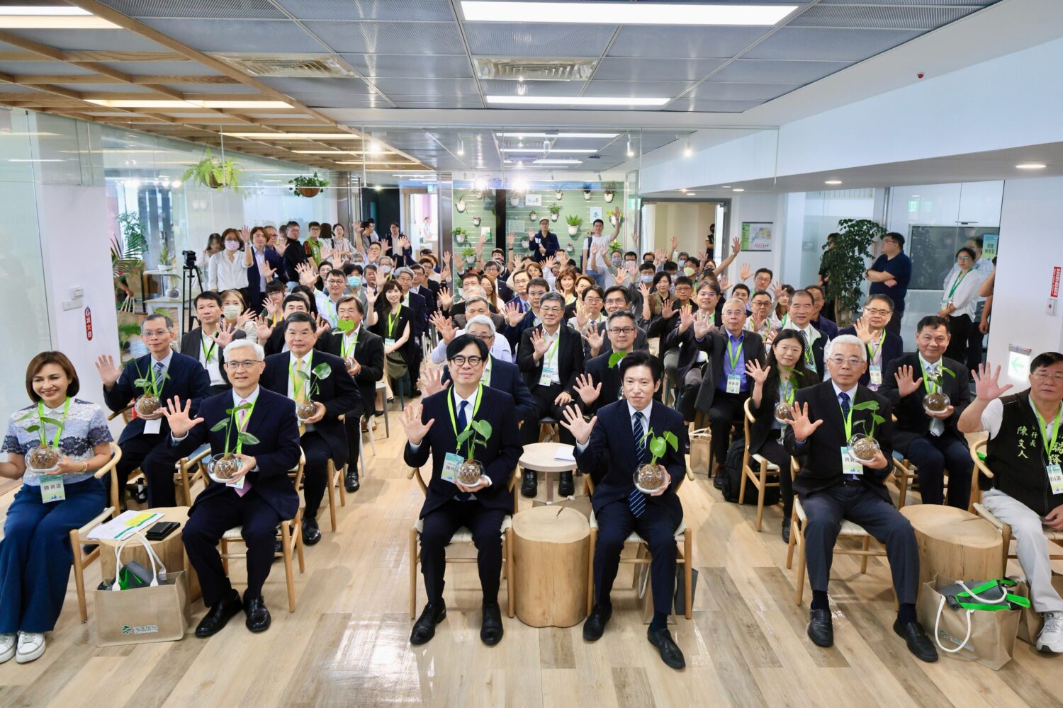 「第五屆臺灣氣候行動博覽會」揭幕 高市府攜手產官學界積極面對淨零減碳、氣候行動