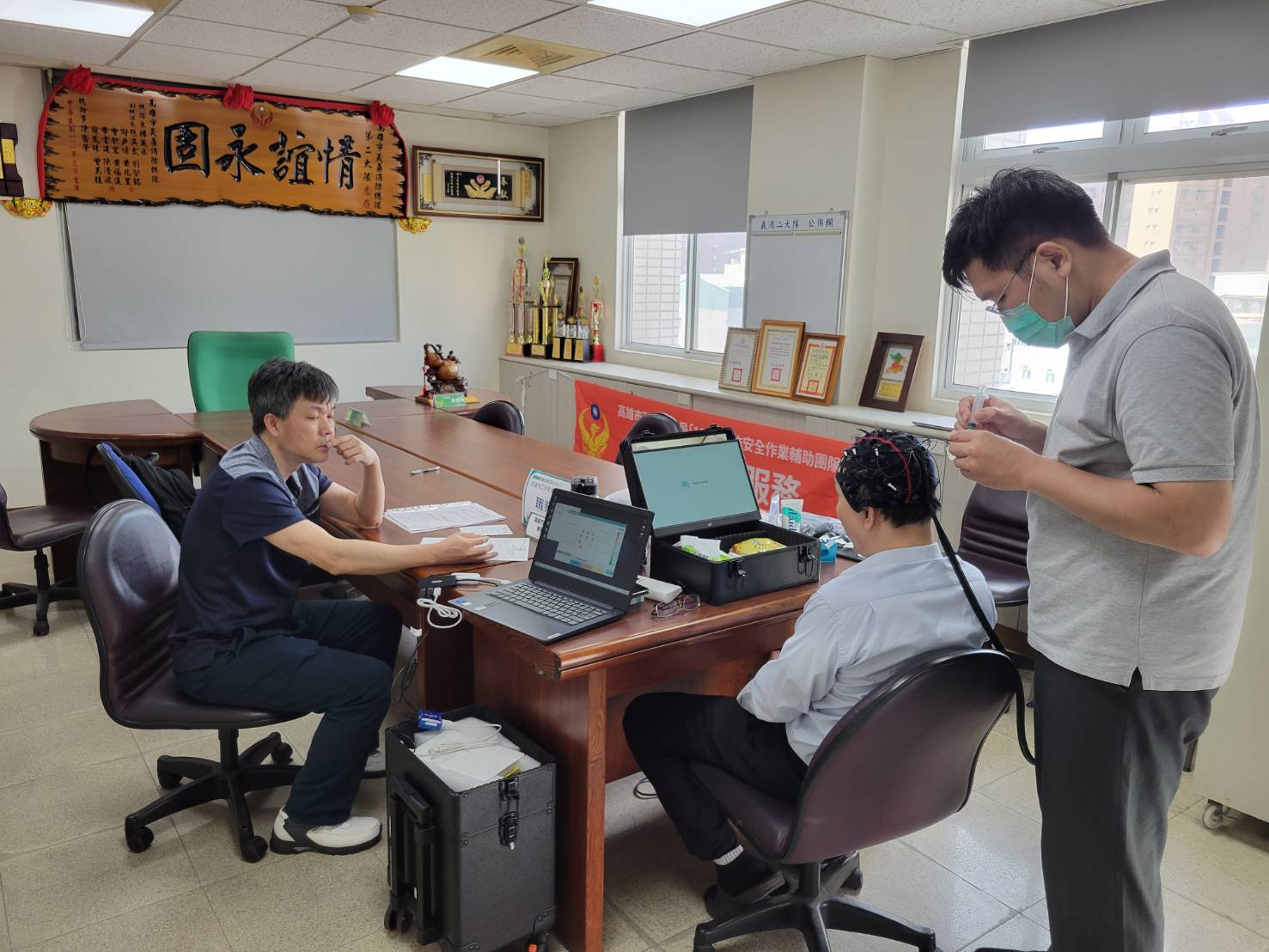 消防員心理健康有靠山 高市消防局推動醫療駐點服務 消防員心理健康有靠山 高市消防局推動醫療駐點服務