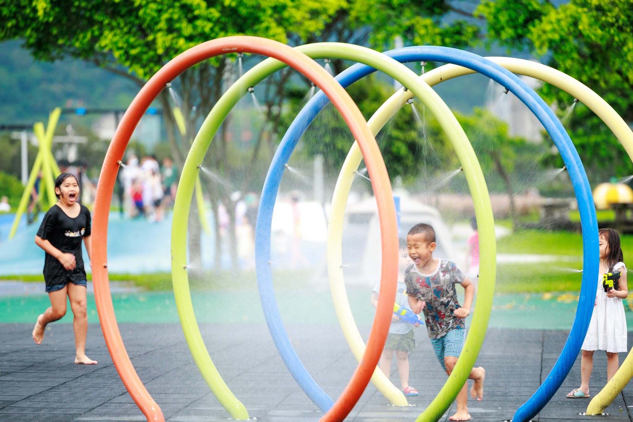夏日戲水趣！河濱公園噴泉區端午連假開放囉