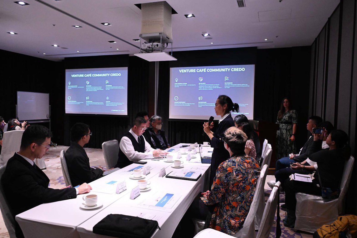 國際新創機構訪花評估設點 花蓮新創業者英語發表展現國際力