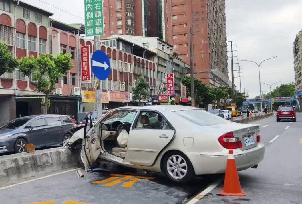 三峽車禍肇事老翁傷重不治　死亡增至4人　求償程序持續進行 thumbnail