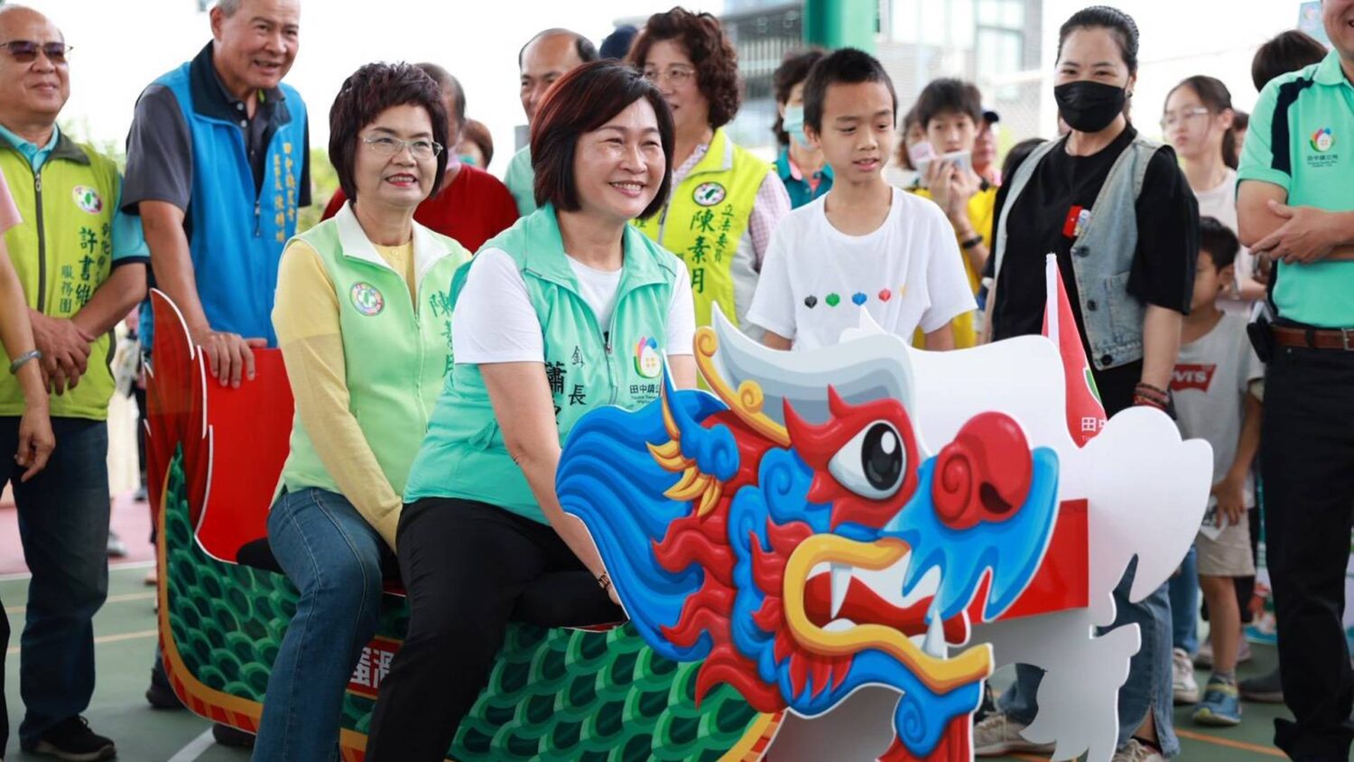 粽情田中慶端午　陸上龍舟熱鬧滾滾