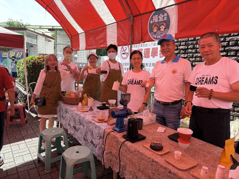 福全咖啡光點行動 用一杯咖啡傳遞愛 捐血活動溫暖高雄人心
