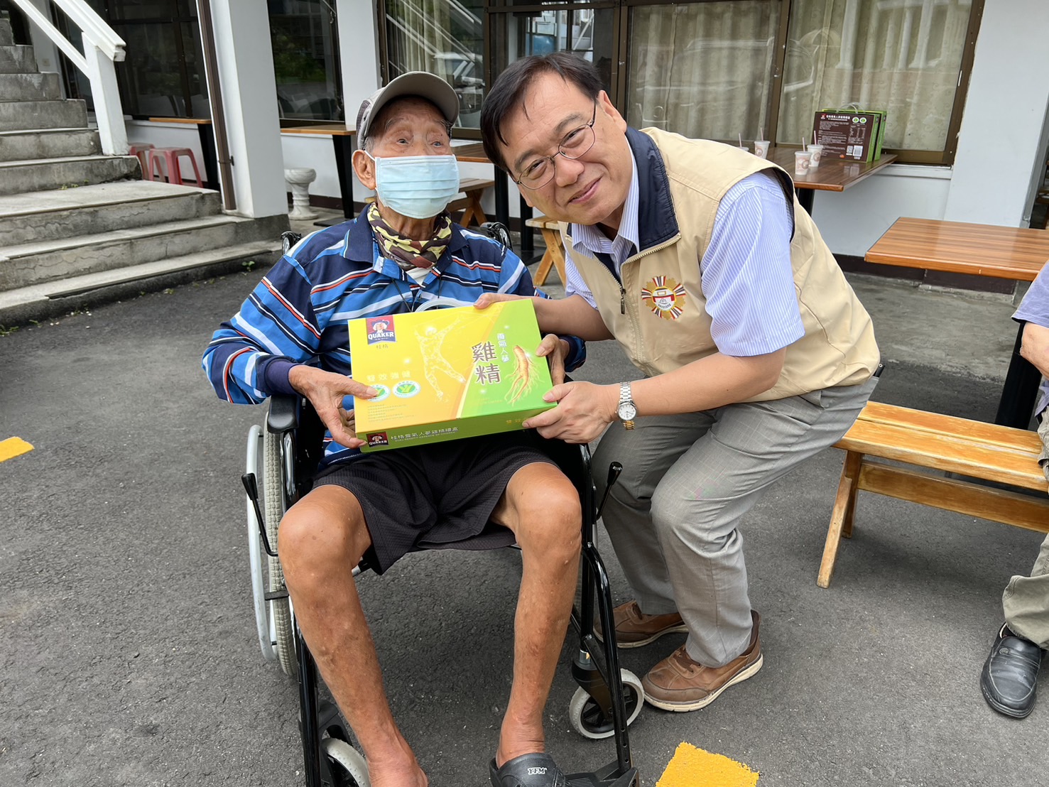 關懷榮民情意濃　 高市榮服處端節前夕　 深入山區送暖