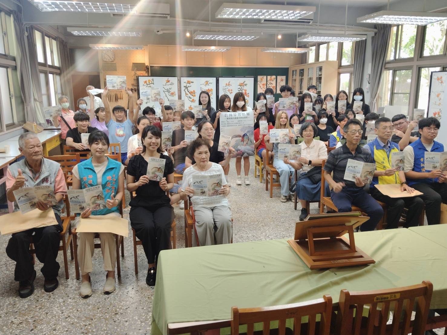 黃明賢紀念展傳承花鳥畫精神，北門高中教育成果亮眼