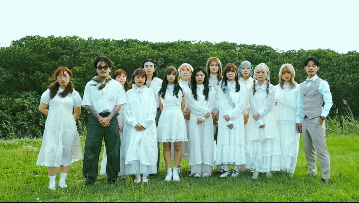 以日系風格為核心 打造髮型師的自由創作平台空間 以日系風格為核心 打造髮型師的自由創作平台空間