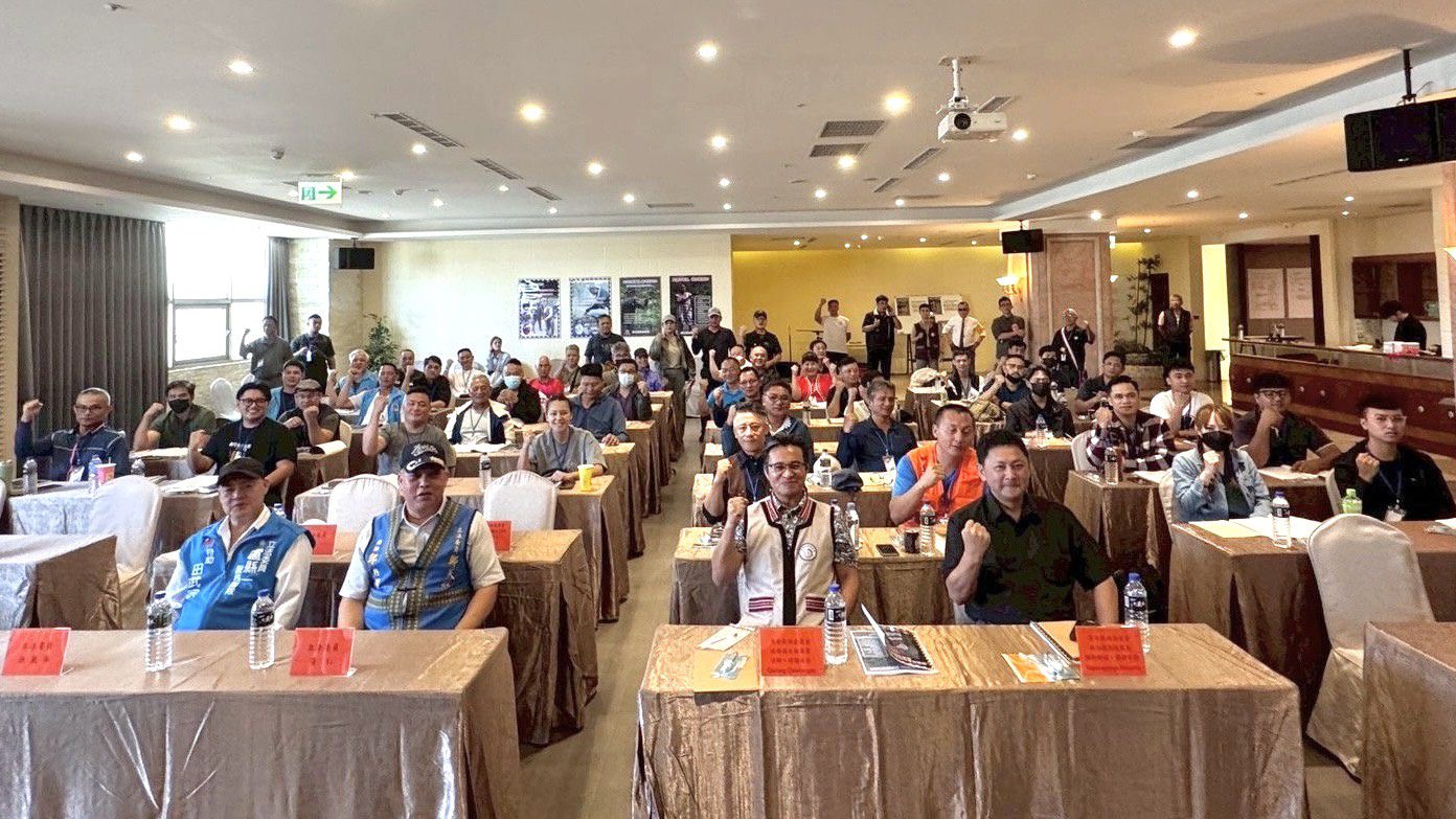 原民會首辦自製獵槍安全使用訓練 導入VR強化學員認知 原民會首辦自製獵槍安全使用訓練 導入VR強化學員認知