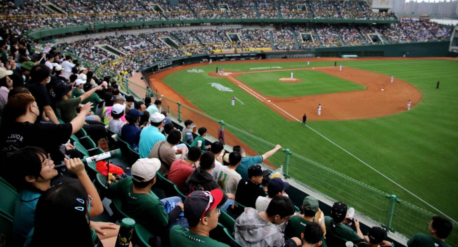 「高雄市學生50元看球」優惠方案再升級職棒下半季預約明日正式開放 小學生也適用 「高雄市學生50元看球」優惠方案再升級職棒下半季預約明日正式開放 小學生也適用